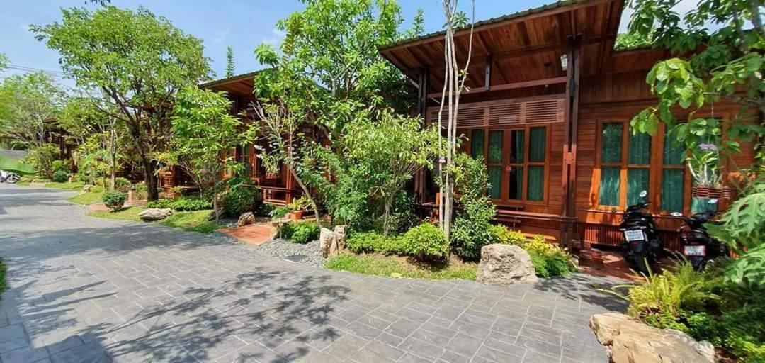 Areeya Phubeach Resort Wooden House Ban Chong Phli Exterior foto